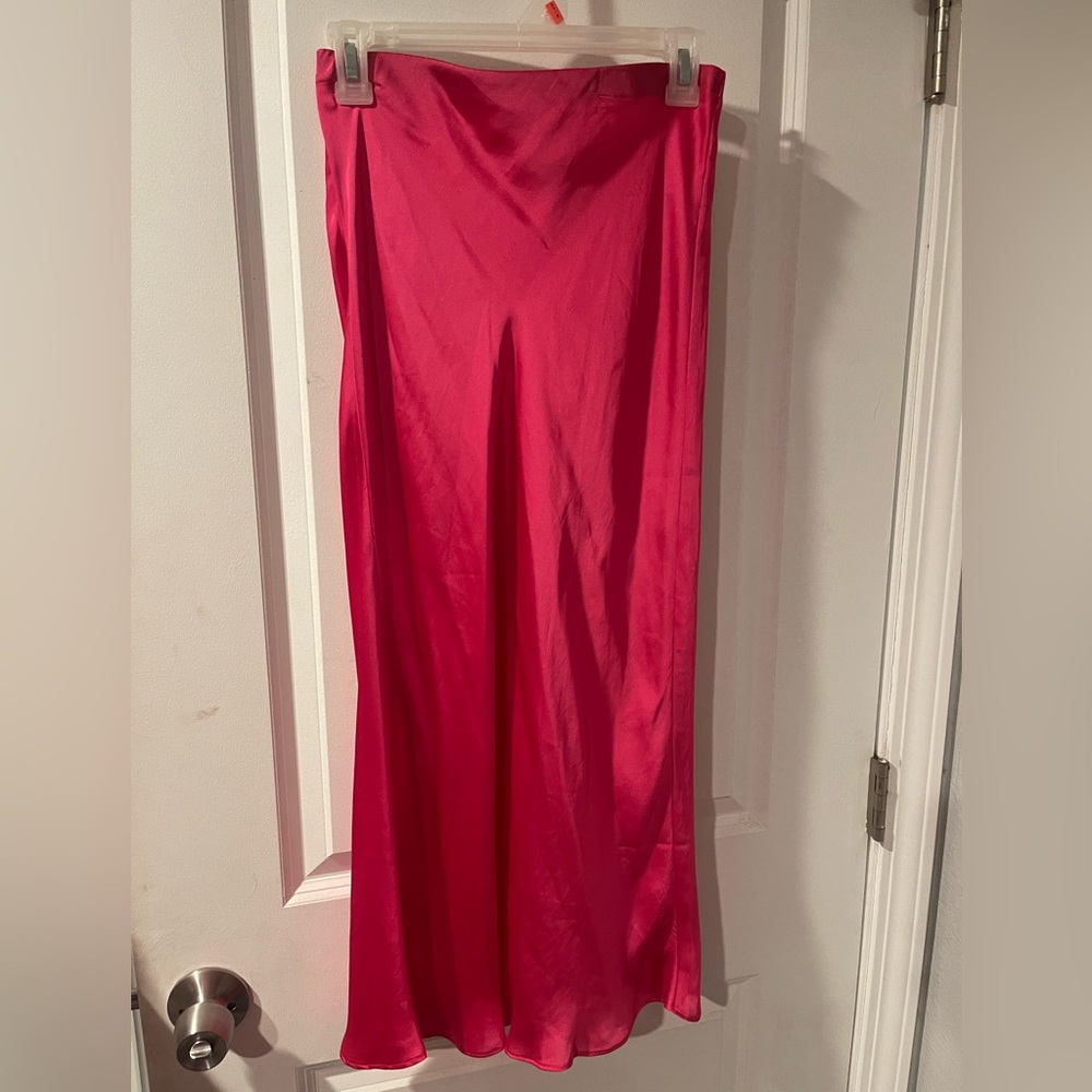 Silky skirt
